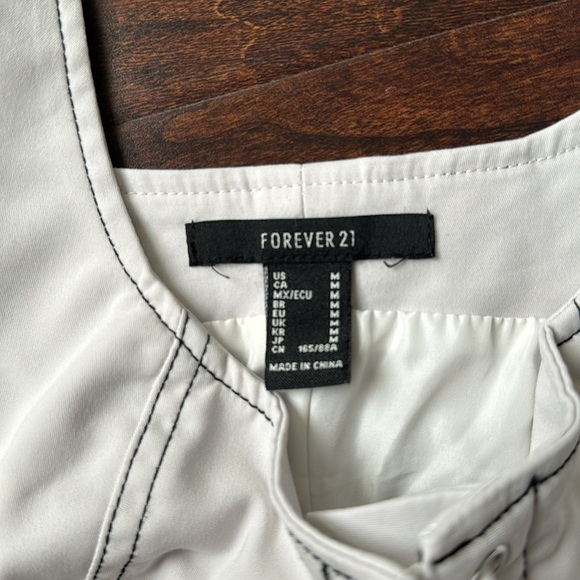 Forever 21 White Laced Up Crop Top - Picture 6 of 7